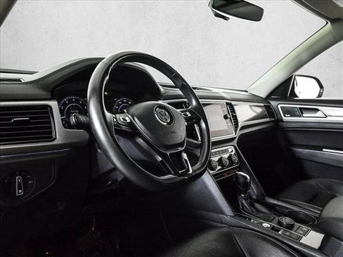 Used 2019 Volkswagen Atlas SEL Premium AWD/4WD image 10