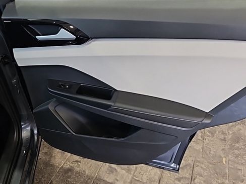 New 2026 Volkswagen Taos S image 15