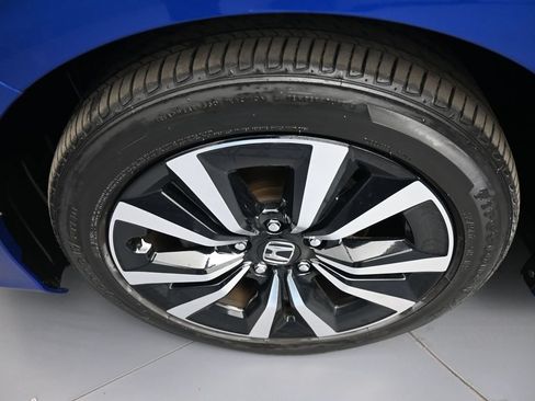 Used 2024 Honda Civic EX image 14