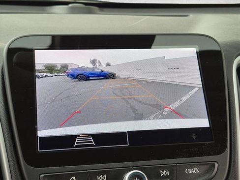 Used 2024 Chevrolet Malibu LT FWD image 12
