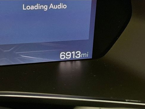 Certified 2023 GMC Canyon AT4X w/ Edition 1 image 13