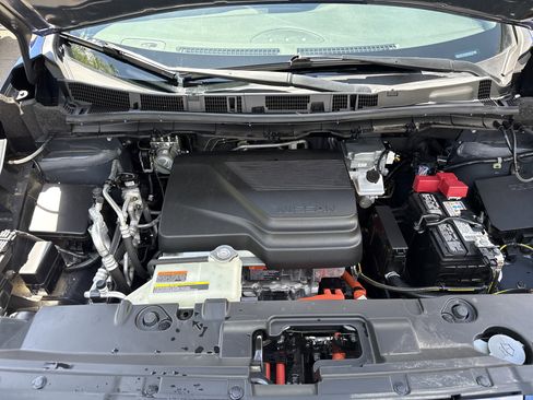 Certified 2024 Nissan Leaf SV Plus FWD image 13
