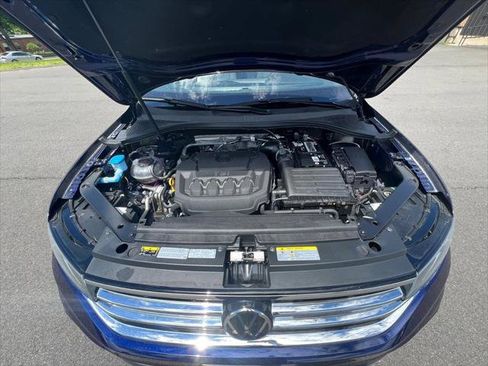 Certified 2022 Volkswagen Tiguan SE AWD/4WD image 23