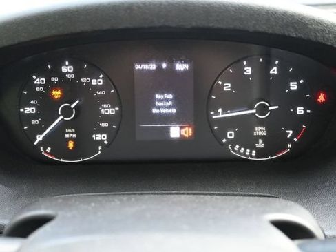 Used 2023 RAM ProMaster 2500 FWD image 9