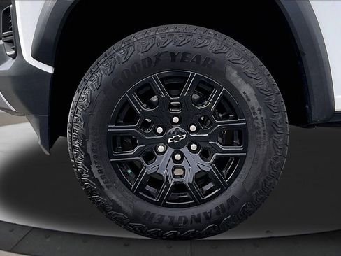 Used 2024 Chevrolet Colorado Trail Boss w/ Advanced Trailering Package image 34