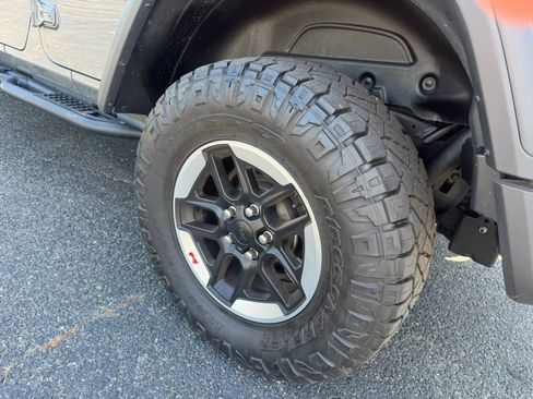 Used 2021 Jeep Wrangler Unlimited Rubicon AWD/4WD image 24