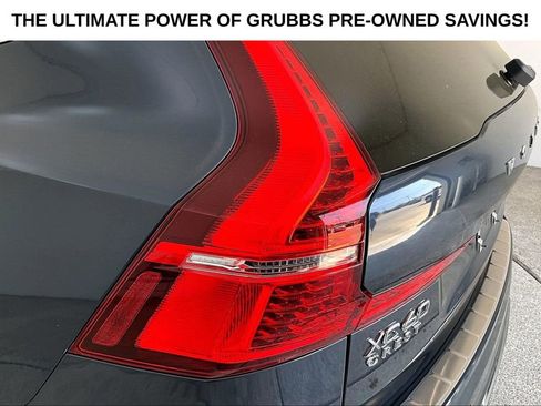 Used 2023 Volvo XC60 B5 Plus w/ Protection Package Premier FWD image 38