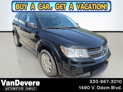 Used 2020 Dodge Journey SE FWD image 1