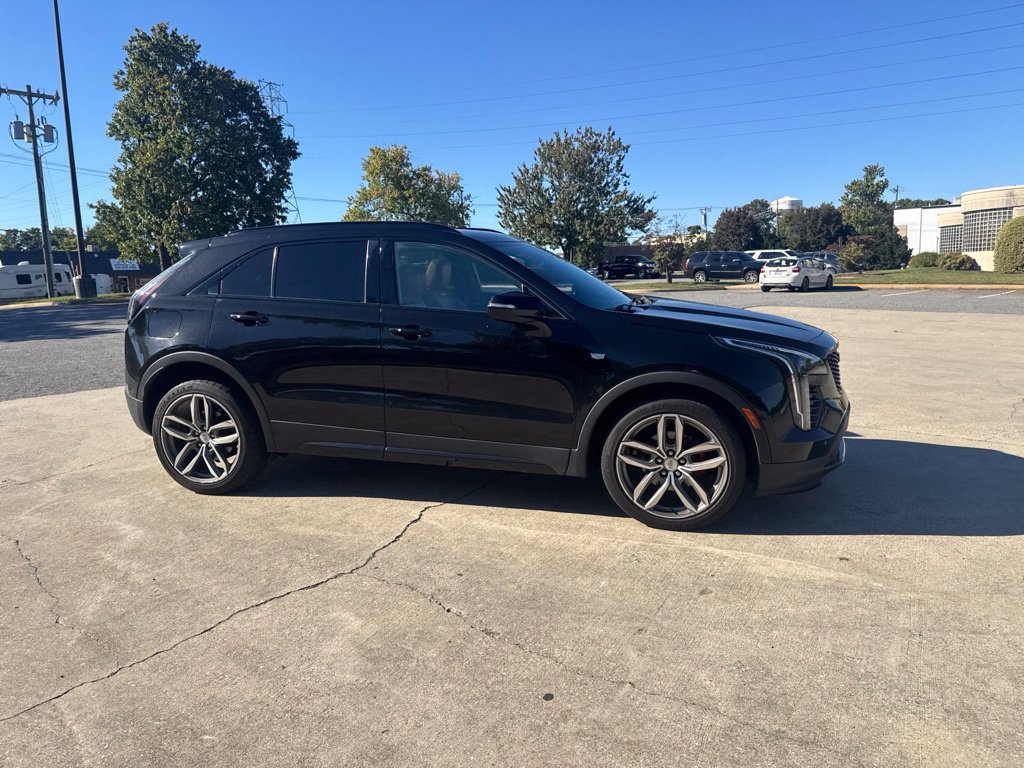 Used 2021 Cadillac XT4 Sport AWD/4WD image 4