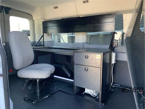 Used 2019 Ford Transit 150 XLT image 14