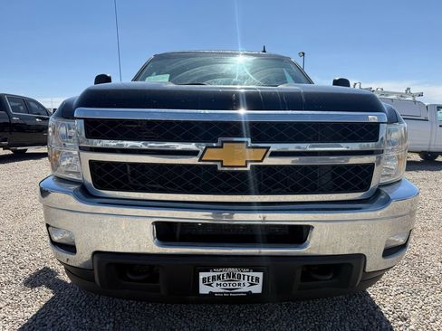 Used 2013 Chevrolet Silverado 2500 LT w/ Interior Plus Package AWD/4WD image 3