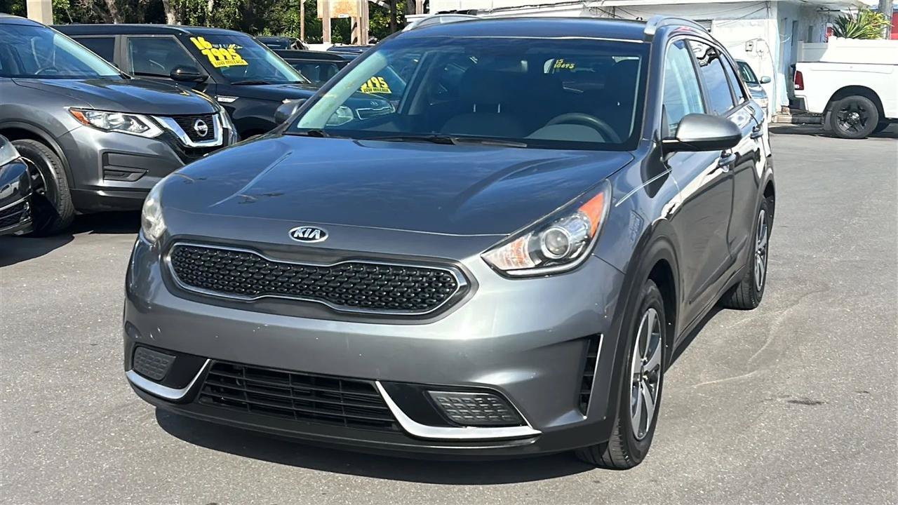 Used 2018 Kia Niro LX FWD image 3
