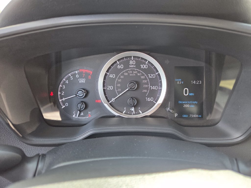 Used 2021 Toyota Corolla LE FWD image 22