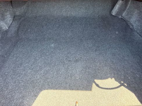 Used 2007 Ford Mustang Deluxe image 10