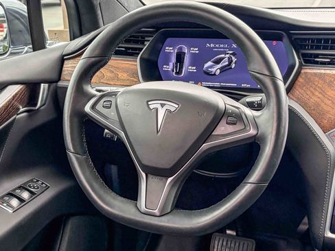 Used 2020 Tesla Model X Long Range AWD/4WD image 13