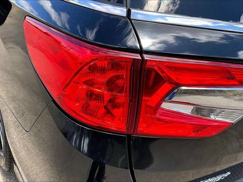 Used 2018 Honda Odyssey Elite image 28