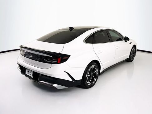 Used 2024 Hyundai Sonata SEL w/ Convenience Package FWD image 5
