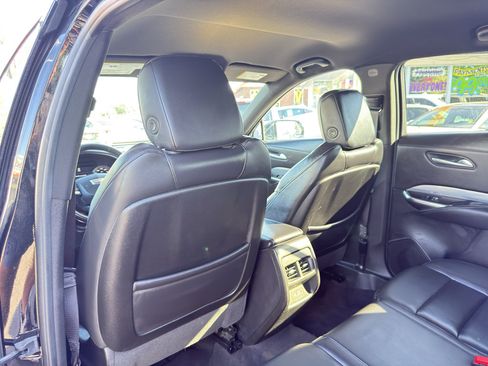 Used 2023 Cadillac XT4 Premium Luxury AWD/4WD image 14