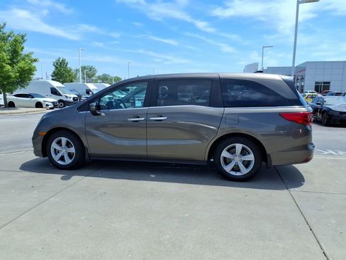 Used 2019 Honda Odyssey EX-L image 5