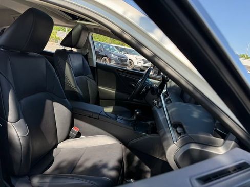 Used 2019 Lexus ES 350 w/ Premium Package image 32