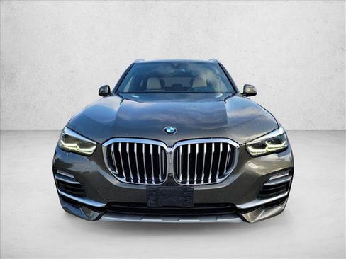 Used 2021 BMW X5 sDrive40i w/ Convenience Package RWD image 2