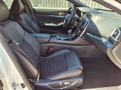 Used 2023 Nissan Maxima SR w/ Sport Mat Group image 17