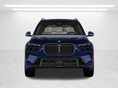 New 2026 BMW X7 xDrive40i w/ Executive Package image 2
