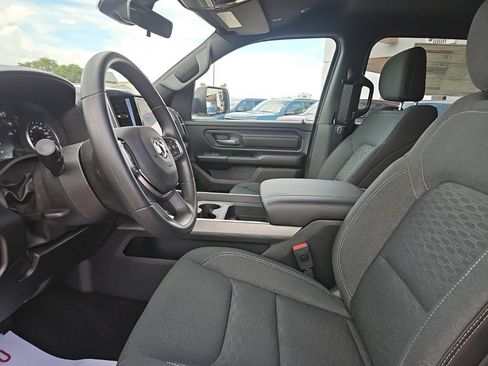 New 2026 RAM 1500 Express AWD/4WD image 14