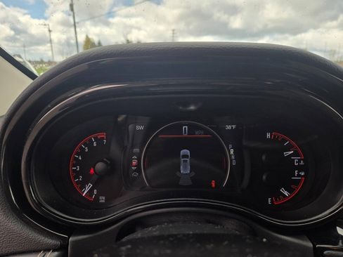 Used 2021 Dodge Durango SXT AWD/4WD image 25