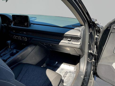 Used 2023 Honda Accord EX image 25