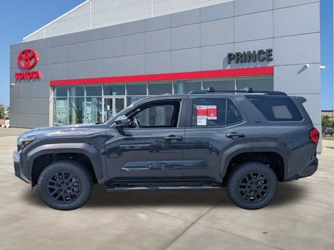 New 2026 Toyota 4Runner SR5 AWD/4WD image 8