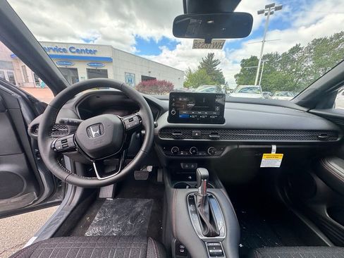 New 2026 Honda HR-V Sport image 12