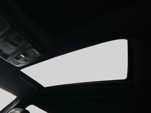 Certified 2023 Toyota Tacoma TRD Off-Road image 38