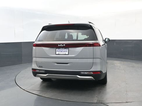 Certified 2023 Kia Carnival SX image 4