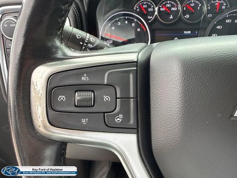 Used 2021 Chevrolet Silverado 1500 LT AWD/4WD image 26