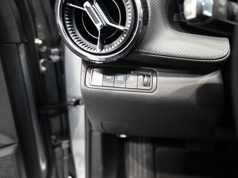 New 2026 Chevrolet Equinox LT w/ Convenience Package II image 24