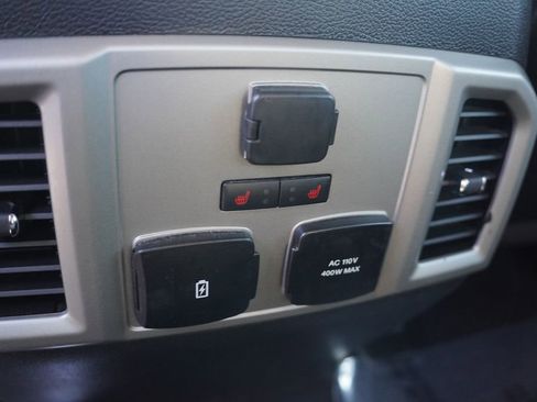 Certified 2019 Ford F350 Lariat w/ Lariat Ultimate Package image 19