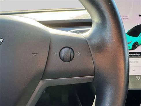 Used 2018 Tesla Model 3 Long Range image 22