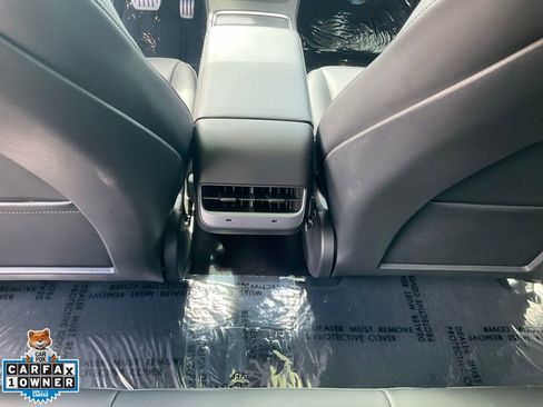Used 2021 Tesla Model 3 Performance image 35