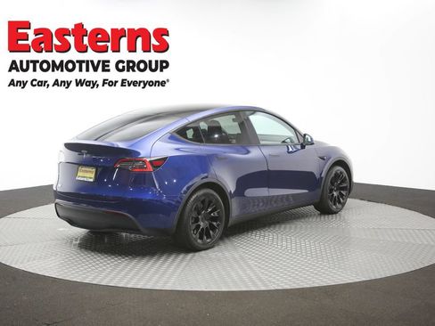 Used 2021 Tesla Model Y 2WD image 35
