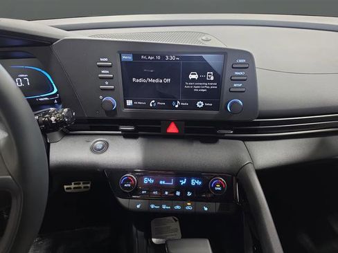 New 2026 Hyundai Elantra SEL Sport Premium FWD image 13