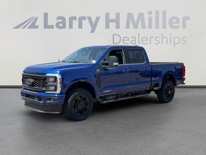 New 2026 Ford F350 Lariat w/ Black Appearance Package