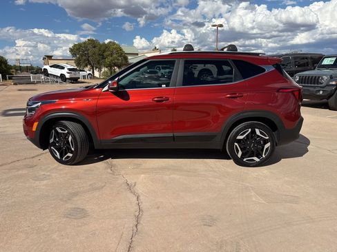 Used 2025 Kia Seltos SX image 8