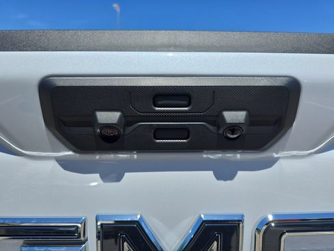 New 2026 GMC Sierra 1500 Denali Ultimate AWD/4WD image 13