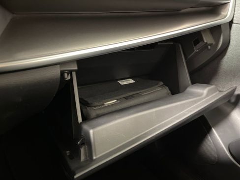 Used 2023 Nissan Rogue SV image 28