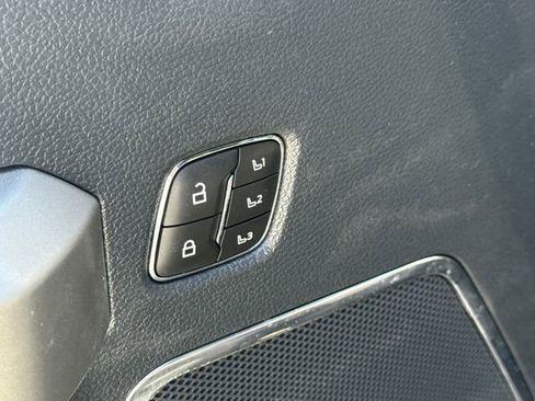 Used 2022 Ford F250 Lariat w/ Lariat Value Package AWD/4WD image 21