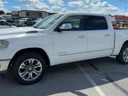 Used 2022 RAM 1500 Limited AWD/4WD image 3