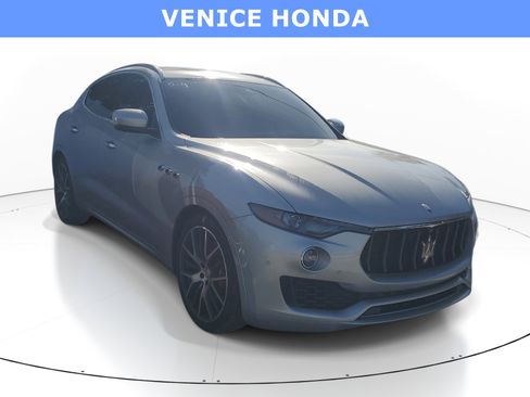 Used 2018 Maserati Levante S AWD/4WD image 1