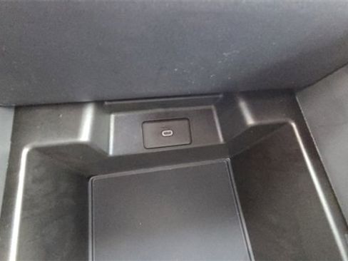 New 2026 GMC Sierra EV Elevation w/ LPO, Elevation Dark Package image 30