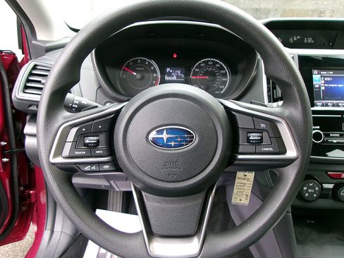 Used 2018 Subaru Impreza 2.0i Premium w/ Popular Package #2 image 18